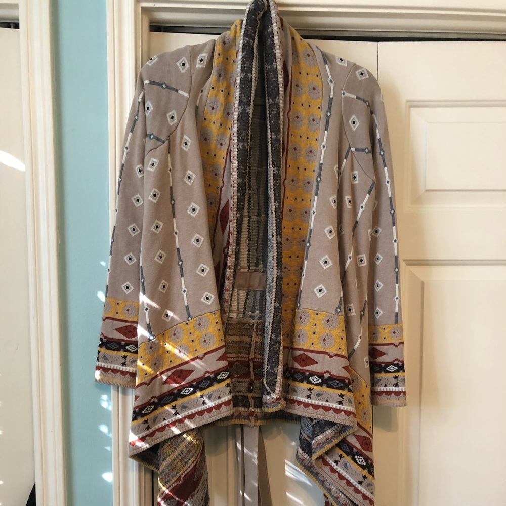 Aztec Cardigan - Picture 2 of 4
